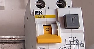 Установка дифавтомата от 371 рублей в Азнакаево - Подключение и монтаж | ЭлектроЗнк